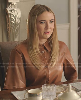 Amanda’s brown leather shirtdress on Dynasty