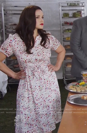 Amy’s white floral dress on Brooklyn Nine-Nine