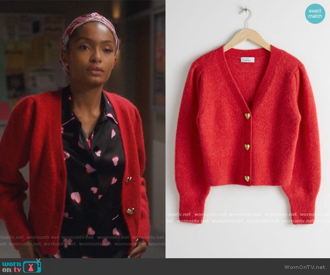 & Other Stories Playful Button Knit Cardigan worn by Zoey Johnson (Yara Shahidi) on Grown-ish