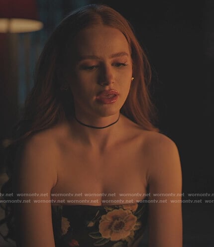 Cheryl’s black floral off shoulder top on Riverdale