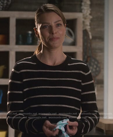 Chloe’s black stripe sweater on Lucifer