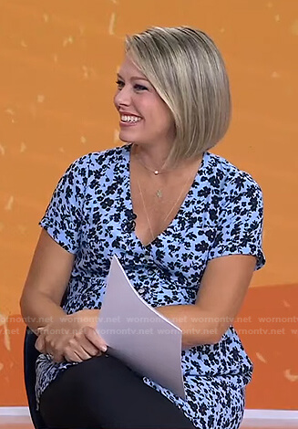 Dylan’s blue floral maternity top on Today