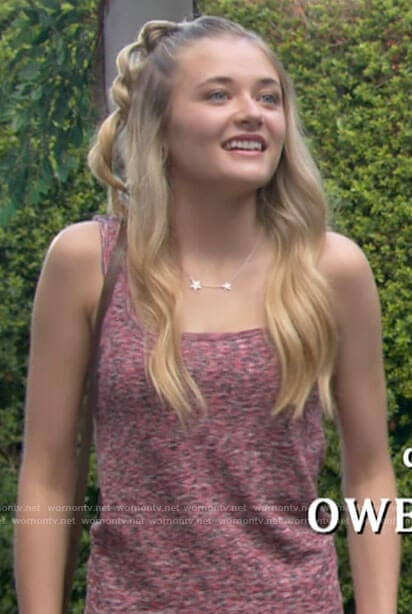 Faith’s silver star necklace on The Young and the Restless