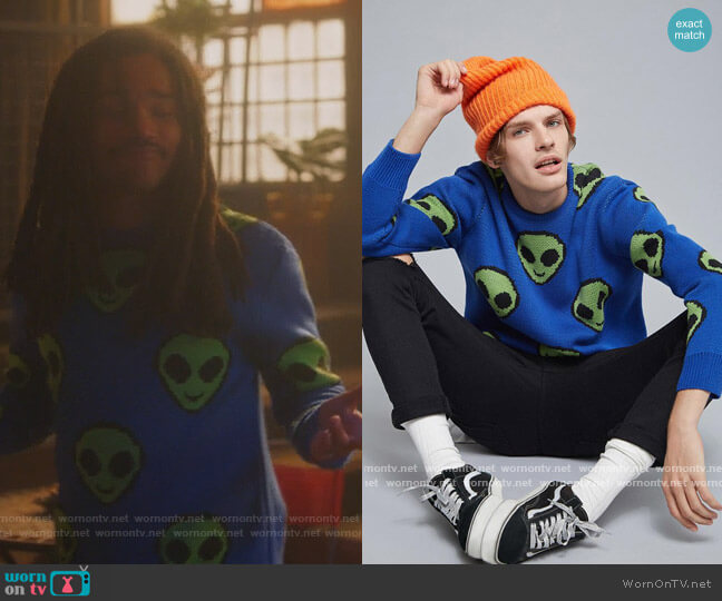 Forever 21 Alien Emoji Sweater worn by Luka Hall (Luka Sabbat) on Grown-ish
