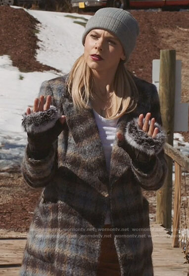 Isobel’s plaid coat on Roswell New Mexico