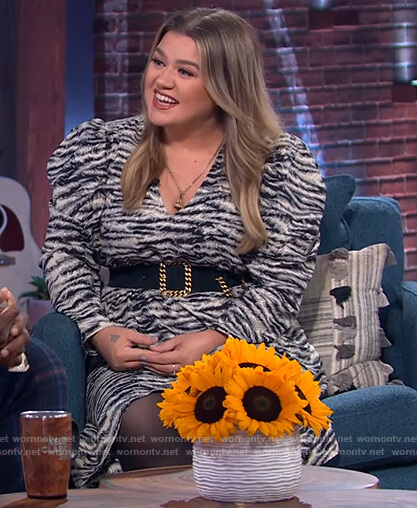 Kelly’s zebra stripe puff sleeve dress on The Kelly Clarkson Show