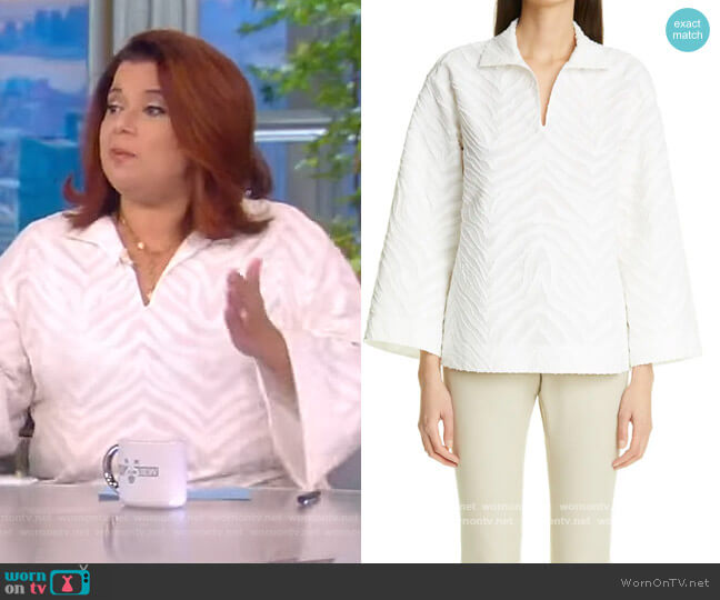 Lafayette 148 Dales Zebra Jacquard Top worn by Ana Navarro on The View