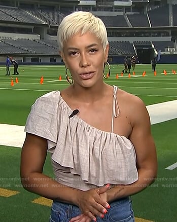 Sibley’s beige ruffle asymmetric cropped top on Access Hollywood