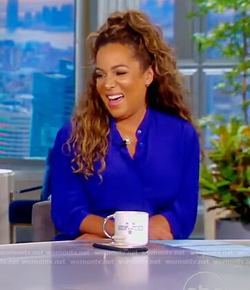 Sunny’s blue split sleeve midi dress on The View