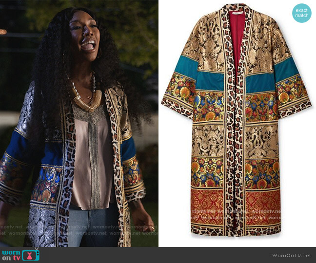 Alice + Olivia Lynn Leopard Print Jacquard Kimono worn by Naomi (Brandy Norwood) on Queens