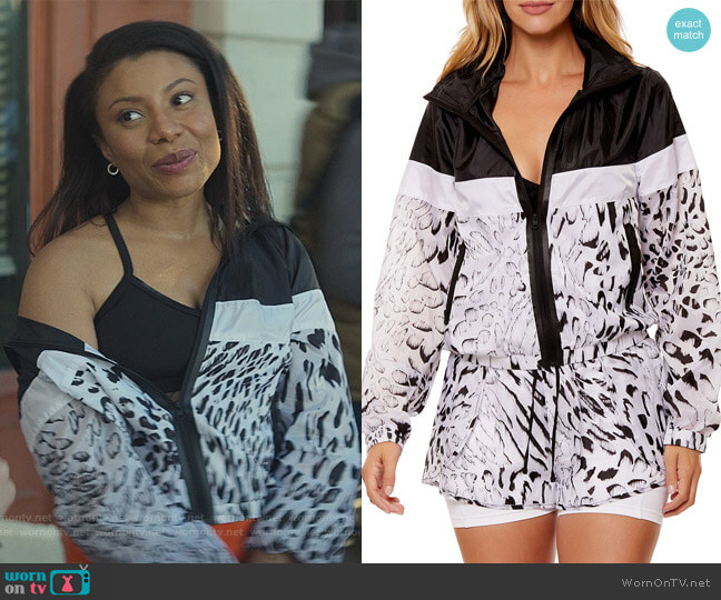 Blanc Noir Delilah Colorblocked Wind-Resistant Hooded Jacket worn by Sherry (Shalita Grant) on You