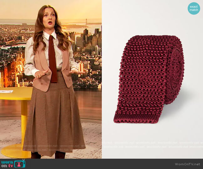 Charvet 5cm Knitted Silk Tie worn by Drew Barrymore on The Drew Barrymore Show