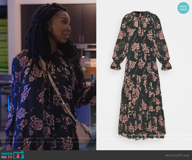 Free People Feeling Groovy Maxi Dress worn by Naomi (Brandy Norwood) on Queens