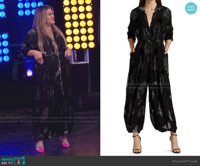 Giorgio Armani Panther Loose Jumpsuit worn by Kelly Clarkson on The Voice