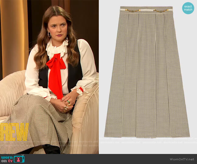 Gucci Check wool pleated skirt worn by Drew Barrymore on The Drew Barrymore Show
