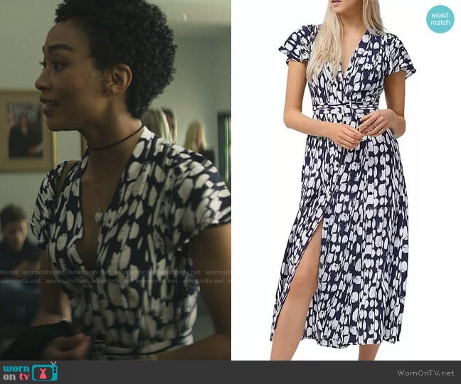 French Connection Islanna Printed Midi Dress worn by Marienne (Tati Gabrielle) on You