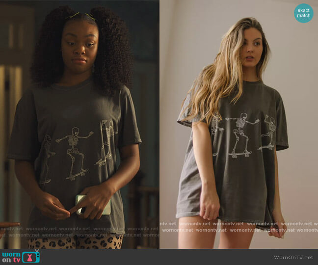 Project Social T Skateboard Skeletons Tee worn by Nikki Vaughn (Alana Bright) on Our Kind of People