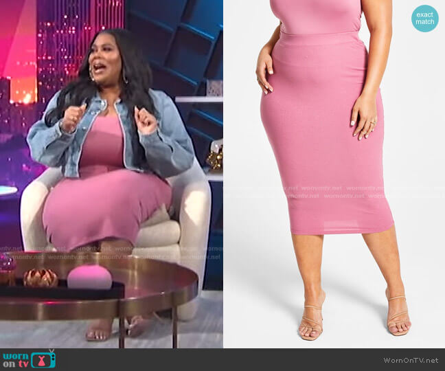 Nina Parker Trendy Plus Size Ribbed Skirt worn by Nina Parker on E! News