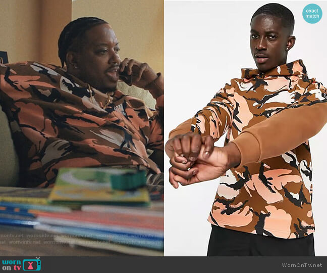 ASOS Training Street Overhead Hoodie in Camo worn by Yogi (Chris Powell) on Love Life