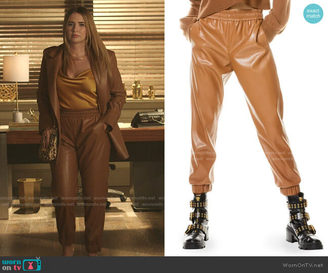 Alice + Olivia Pete Low-Rise Faux-Leather Pants worn by Amanda Carrington (Eliza Bennett) on Dynasty