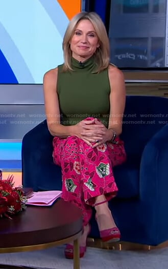 amy’s green turtleneck top and pink floral pants on Good Morning America