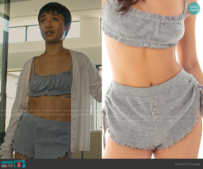 Are You Am I Elkah Shorts worn by Margot (Brianne Tju) on I Know What You Did Last Summer