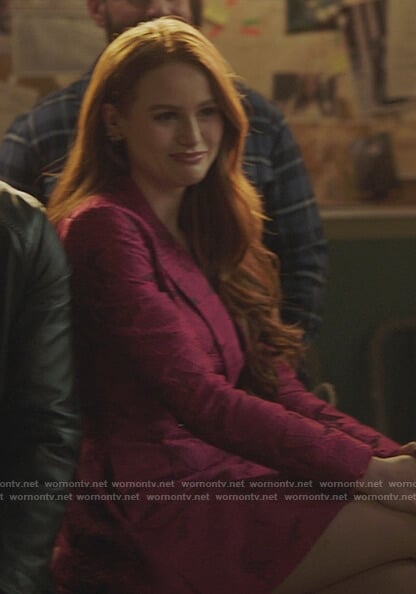 Cheryl’s pink houndstooth blazer on Riverdale