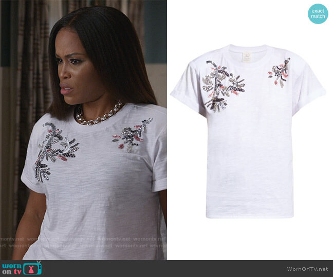 Cinq a Sept Lover Bree Embroidered Tee worn by Brianna (Eve) on Queens