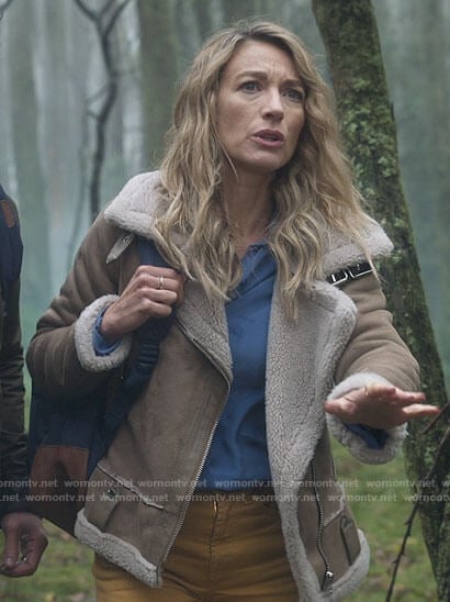 Eve’s beige suede sherpa trim jacket on La Brea