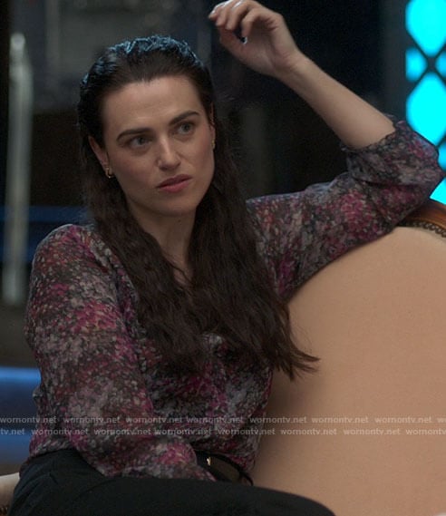 Lena’s floral blouse on Supergirl