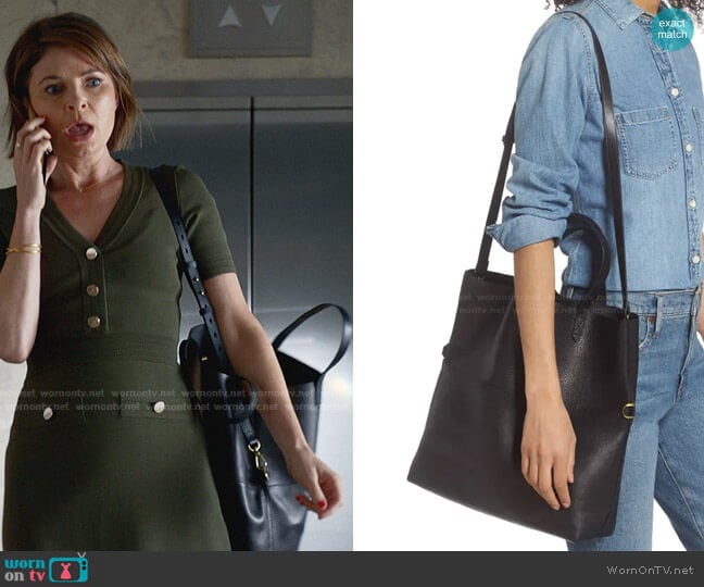 Madewell The Foldover Transport Tote worn by Taylor Rentzel (MacKenzie Meehan) on Bull