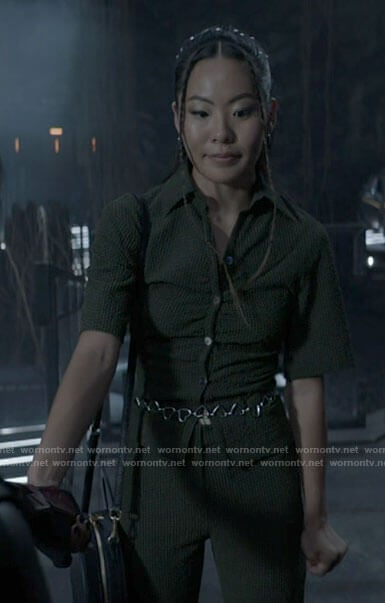 Mary’s green textured button front top and pants set on Batwoman