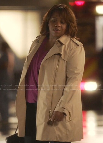 Miranda’s beige zip trench coat on Greys Anatomy