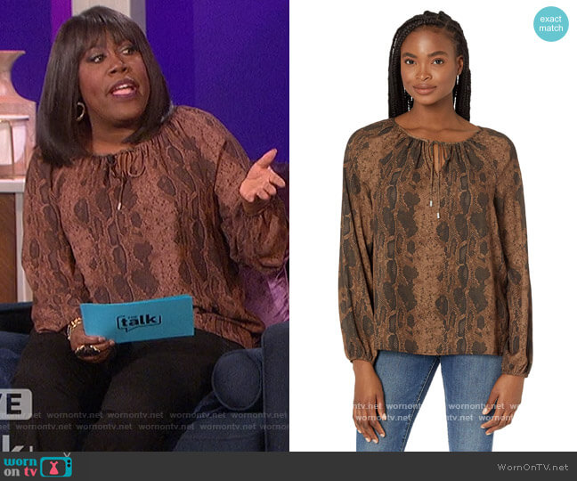 NYDJ Peasant Blouse worn by Sheryl Underwood on The Talk