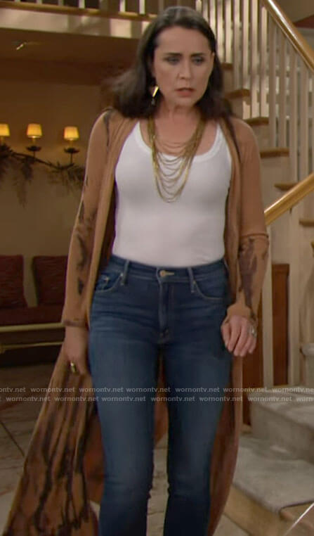 Quinn’s long tie dye cardigan on The Bold and the Beautiful