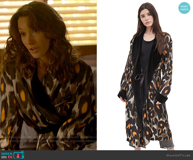 R13 Robe With Cinched Waist worn by Bette Porter (Jennifer Beals) on The L Word Generation Q