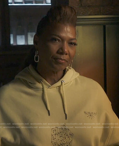Robyn’s Givenchy cube graphic hoodie on The Equalizer