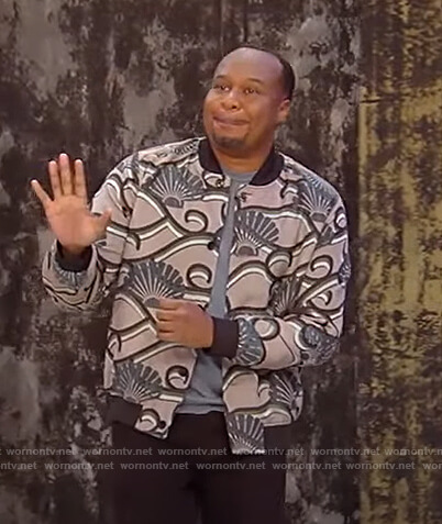 Roy Wood Jr’s shell print bomber jacket on Tamron Hall Show