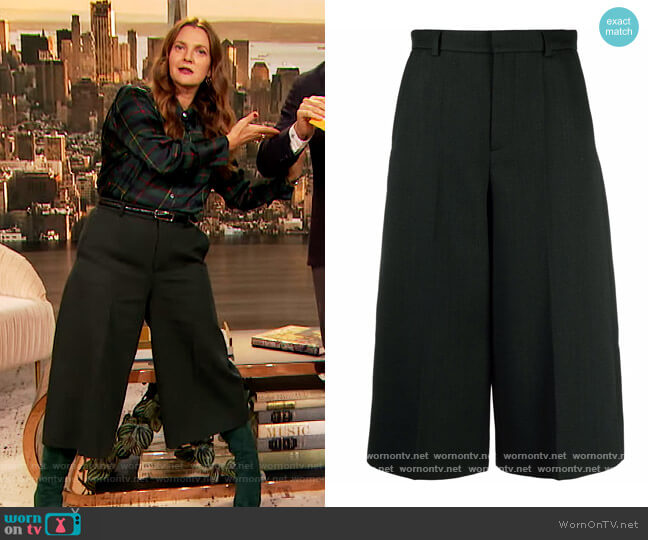 Saint Laurent Tailored culotte trousers worn by Drew Barrymore on The Drew Barrymore Show
