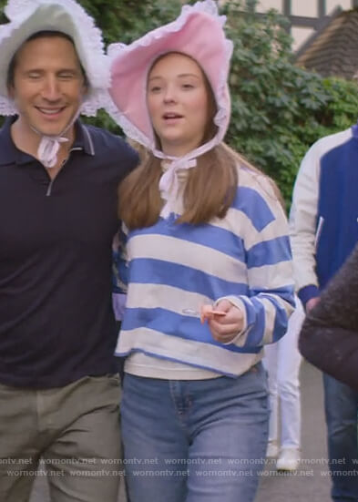 Kirsty’s blue stripe rugby top on The Baby-Sitters Club