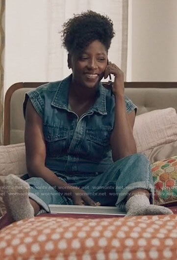Nova’s denim jumpsuit on Queen Sugar