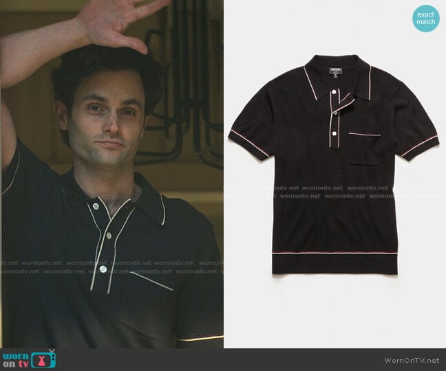 Todd Snyder Tipped Ribbed Polo Sweater worn by Joe Goldberg (Penn Badgley) on You