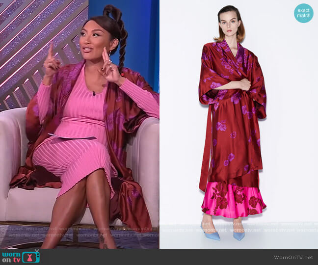 Zara Long Printed Kimono worn by Jeannie Mai on The Real