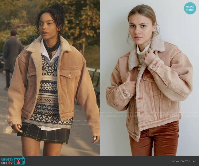 BDG River Fleece-Lined Denim Jacket worn by Zoya Lott (Whitney Peak) on Gossip Girl