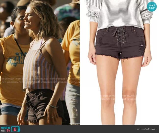 Billabong Lite Hearted Denim Short worn by Lennon (Madison Iseman) on I Know What You Did Last Summer