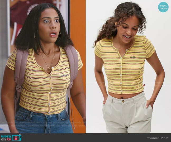 Dickies Button-Front Tee worn by Daisy (Haskiri Velazquez) on Saved By The Bell
