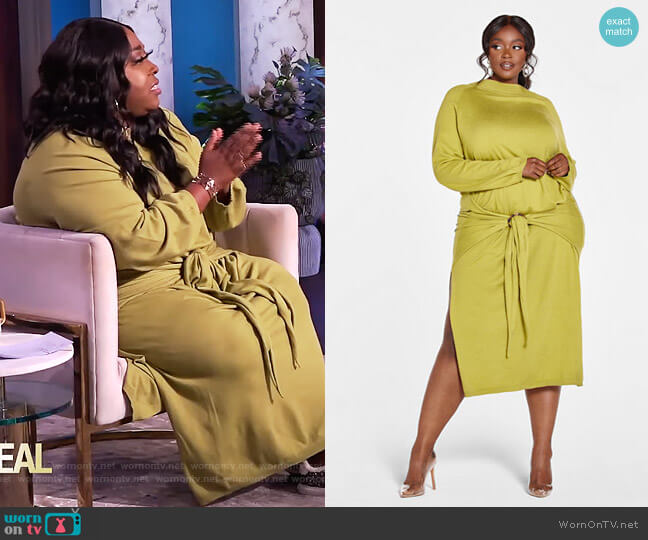 Fashion to Figure Quinn Tie Front Sweater Dress worn by Loni Love on The Real