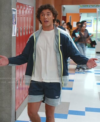 Jamie’s blue colorblock track jacket and shorts on Saved By The Bell
