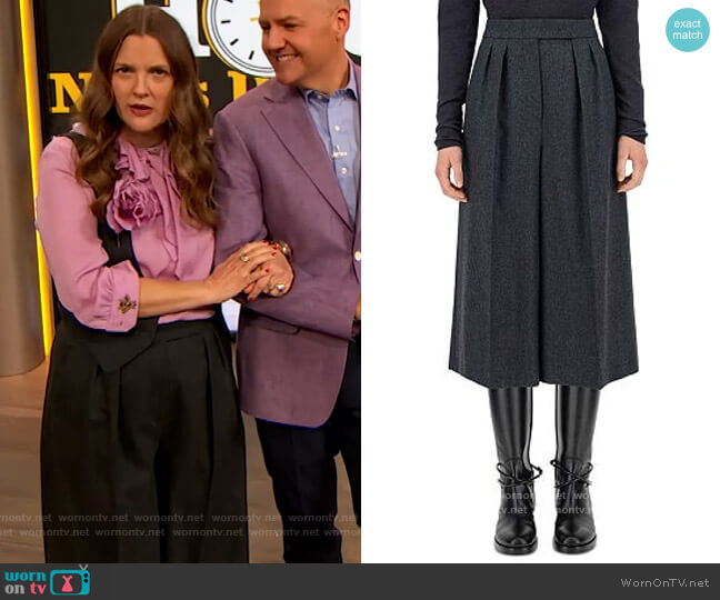 Max Mara Gallura Pleated Culotte Pants worn by Drew Barrymore on The Drew Barrymore Show