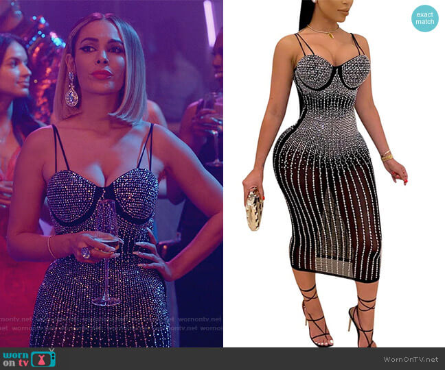 Oluolin Diamond Process Bodycon Midi Dress worn by Valeria (Nadine Velazquez) on Queens